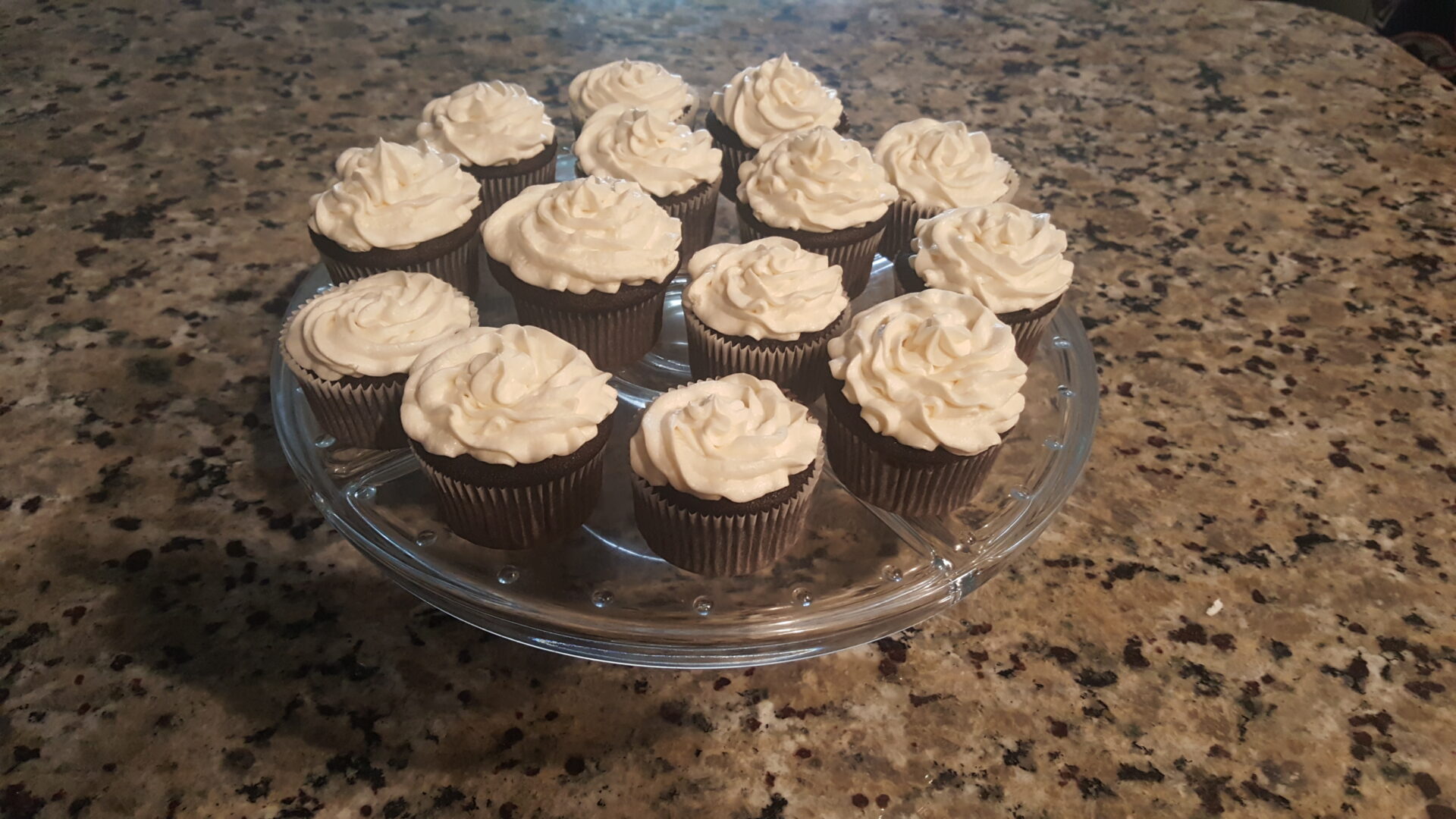 Laundry, Kisses and Cupcakes,karensamford.com